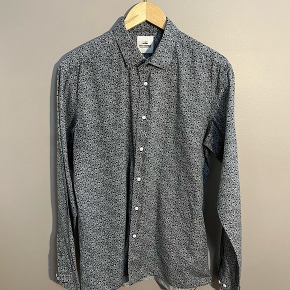Large Black & White Graphic Ben Sherman Unique Floral Print Button Down Shirt - Picture 2 of 10